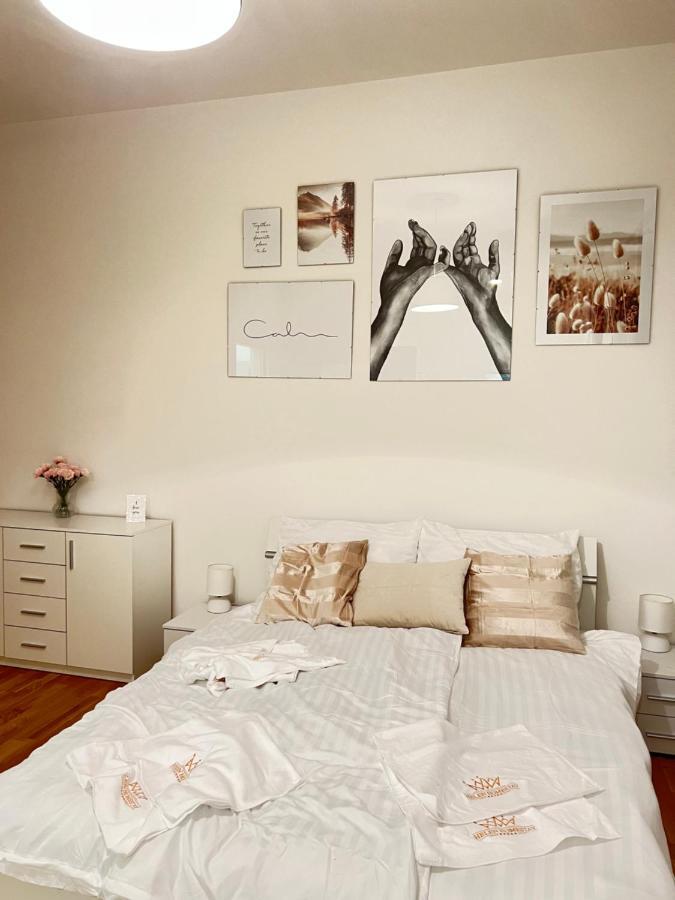New Apartments Chain Florenc Praga Exterior foto